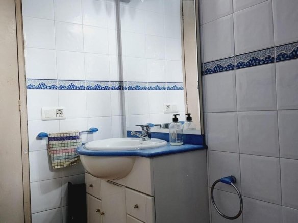 4 Bedroom 2 Bathroom Villa in Orihuela Costa - Caza De Casa
