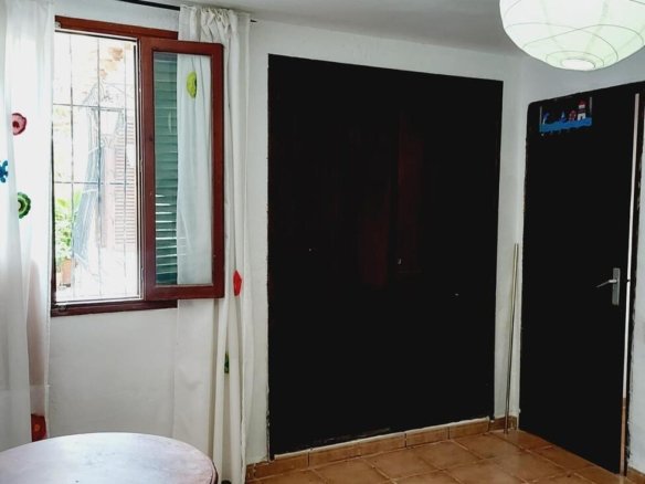 4 Bedroom 2 Bathroom Villa in Orihuela Costa - Caza De Casa
