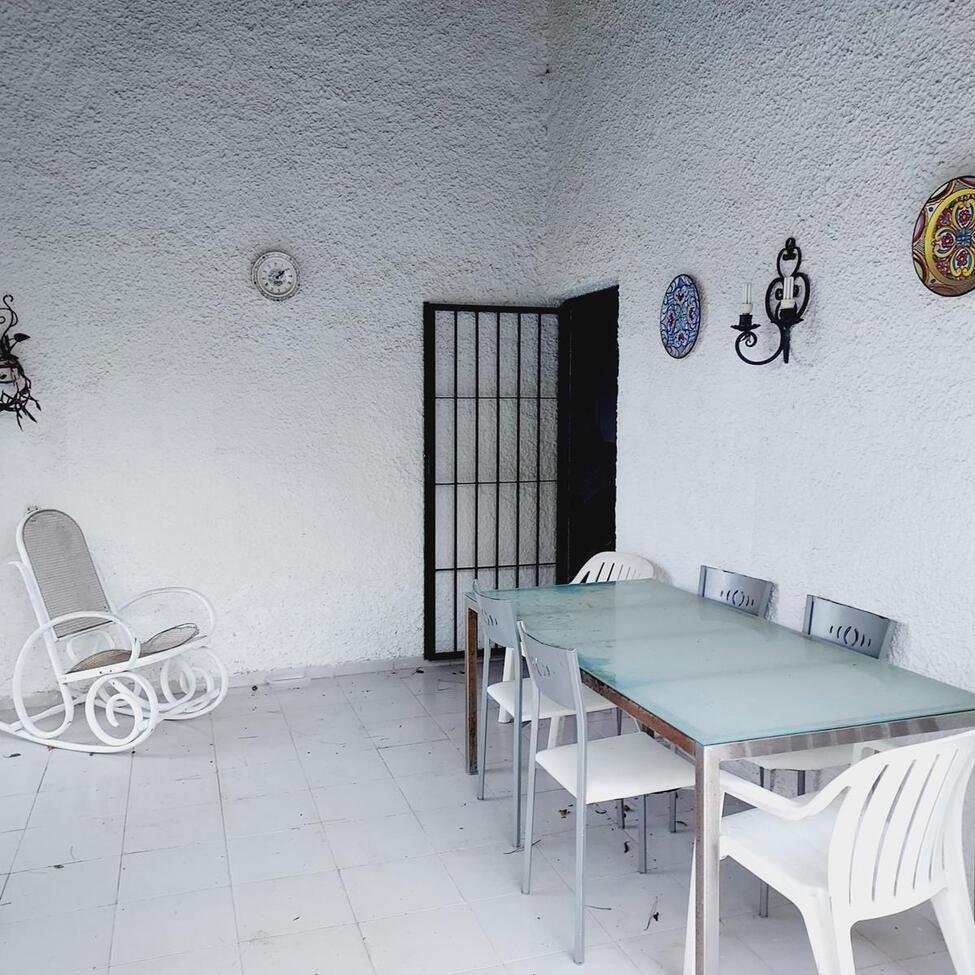 4 Bedroom 2 Bathroom Villa in Orihuela Costa - Caza De Casa