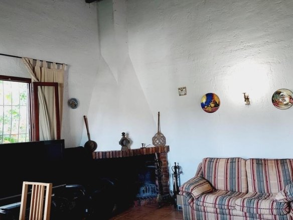 4 Bedroom 2 Bathroom Villa in Orihuela Costa - Caza De Casa