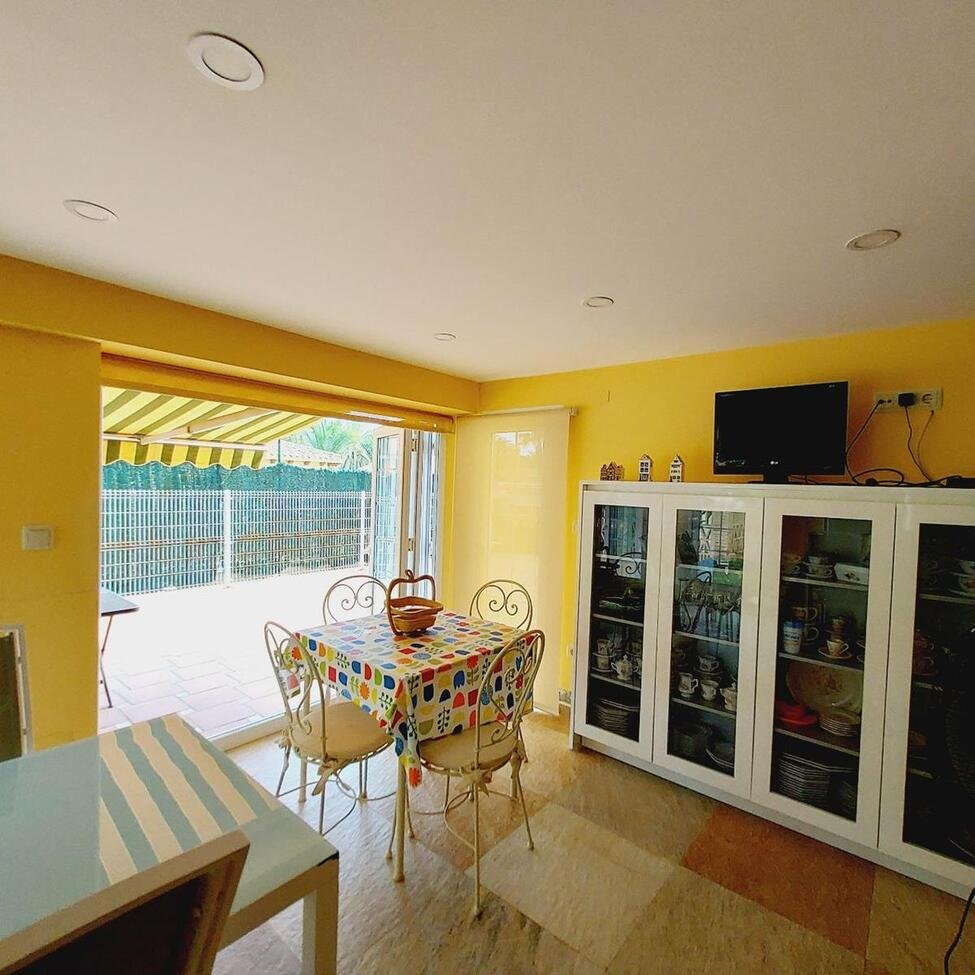 7 Bedroom 3 Bathroom Villa in Orihuela Costa - Caza De Casa