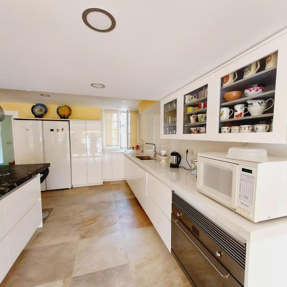 7 Bedroom 3 Bathroom Villa in Orihuela Costa - Caza De Casa