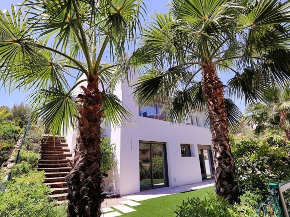 4 Bedroom 3 Bathroom Villa in Orihuela - Caza De Casa