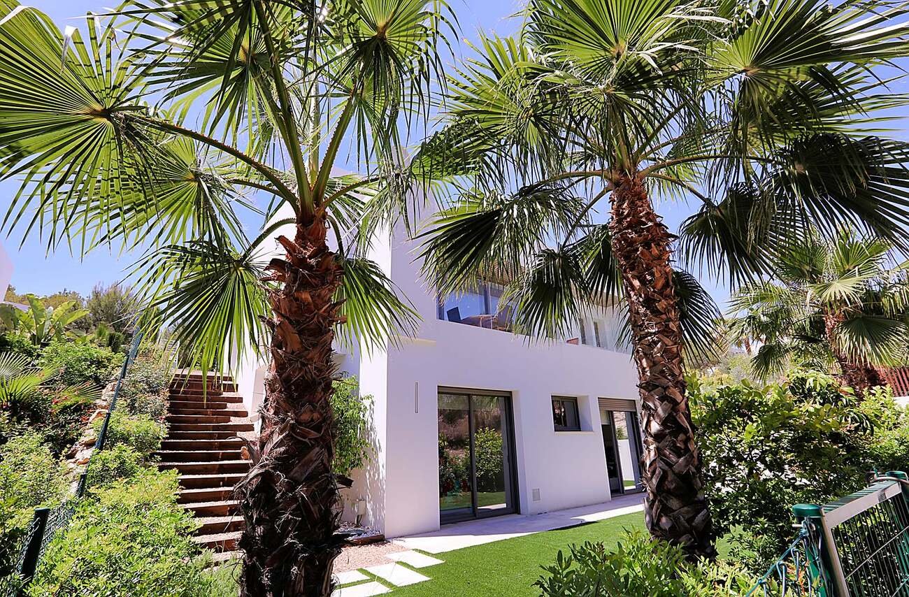 4 Bedroom 3 Bathroom Villa in Orihuela - Caza De Casa