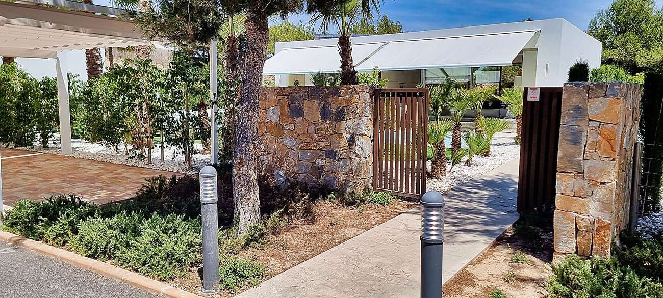 4 Bedroom 3 Bathroom Villa in Orihuela - Caza De Casa