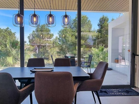 4 Bedroom 3 Bathroom Villa in Orihuela - Caza De Casa