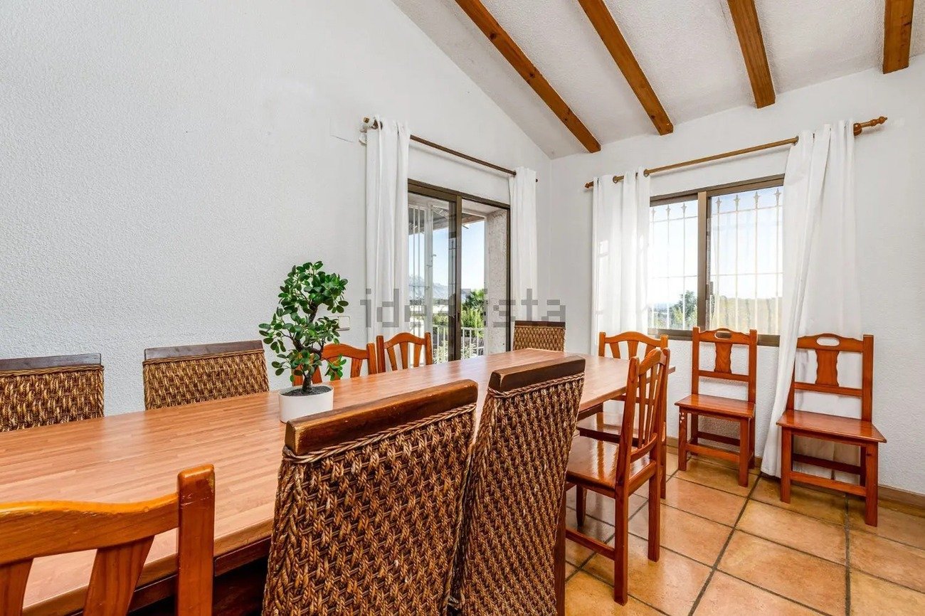 6 Bedroom 5 Bathroom Villa Penthouse in Polop - Caza De Casa