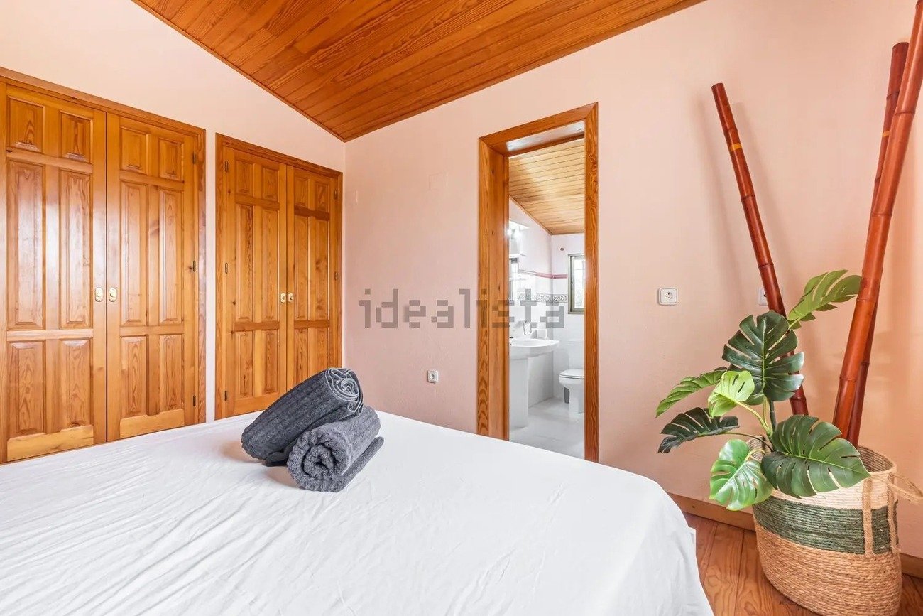 6 Bedroom 5 Bathroom Villa Penthouse in Polop - Caza De Casa