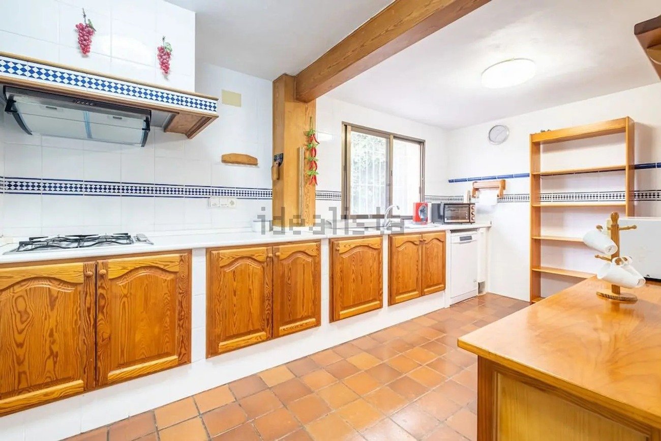 6 Bedroom 5 Bathroom Villa Penthouse in Polop - Caza De Casa