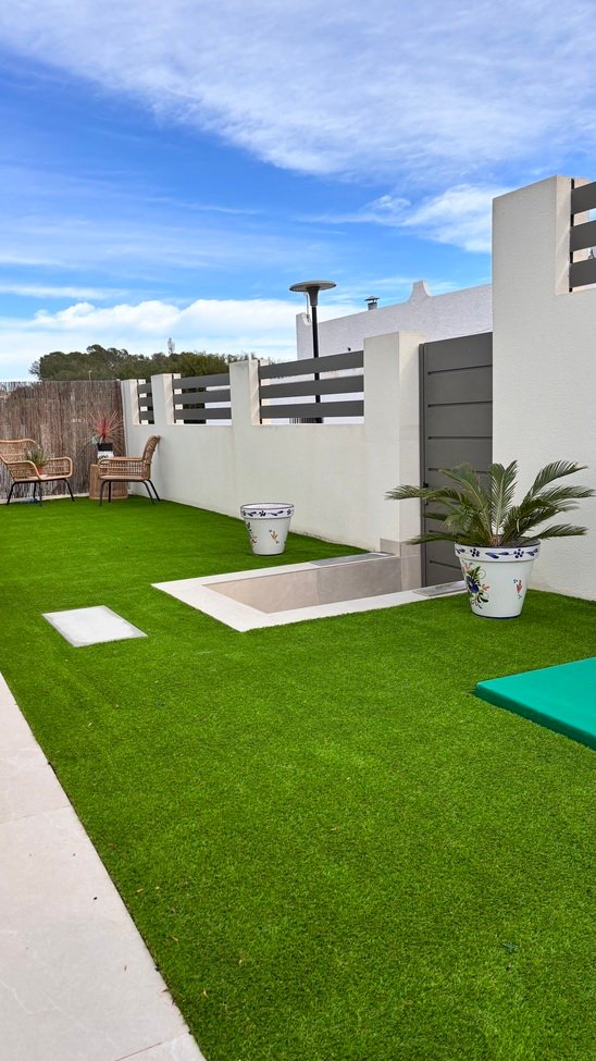 3 Bedroom 2 Bathroom Villa in San Miguel de Salinas - Caza De Casa