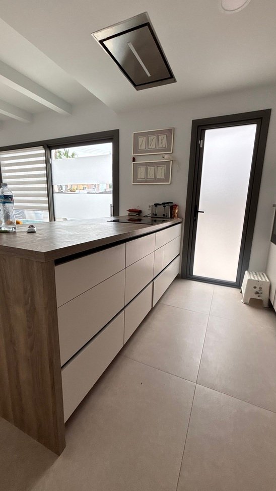 3 Bedroom 2 Bathroom Villa in San Miguel de Salinas - Caza De Casa