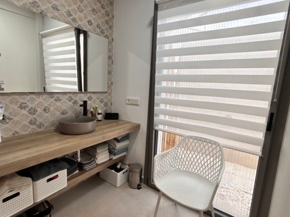 3 Bedroom 2 Bathroom Villa in San Miguel de Salinas - Caza De Casa