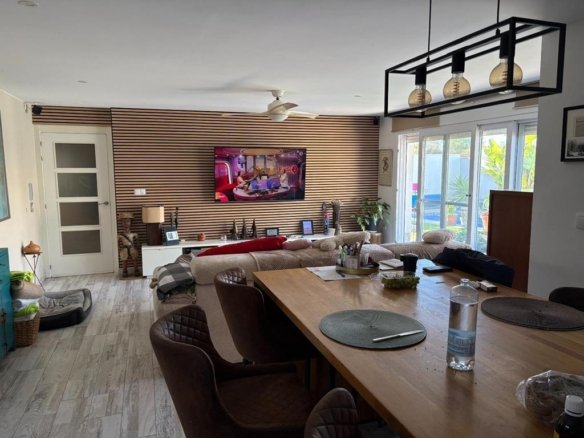 2 Bedroom 2 Bathroom Villa in Torrevieja - Caza De Casa