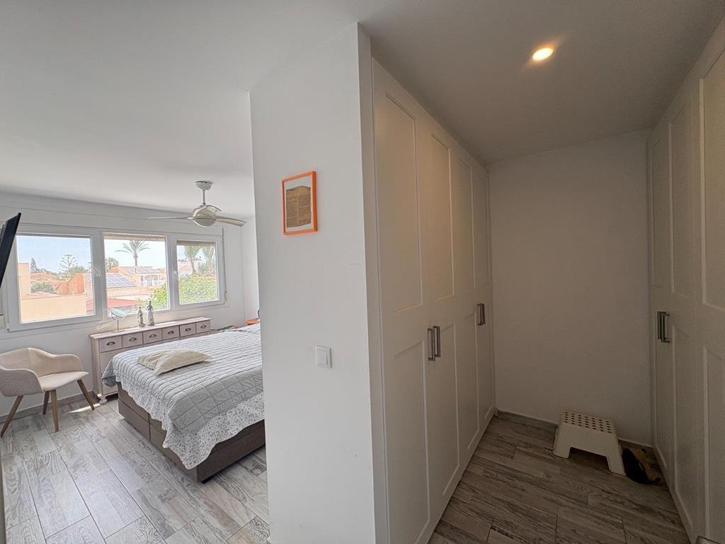 2 Bedroom 2 Bathroom Villa in Torrevieja - Caza De Casa