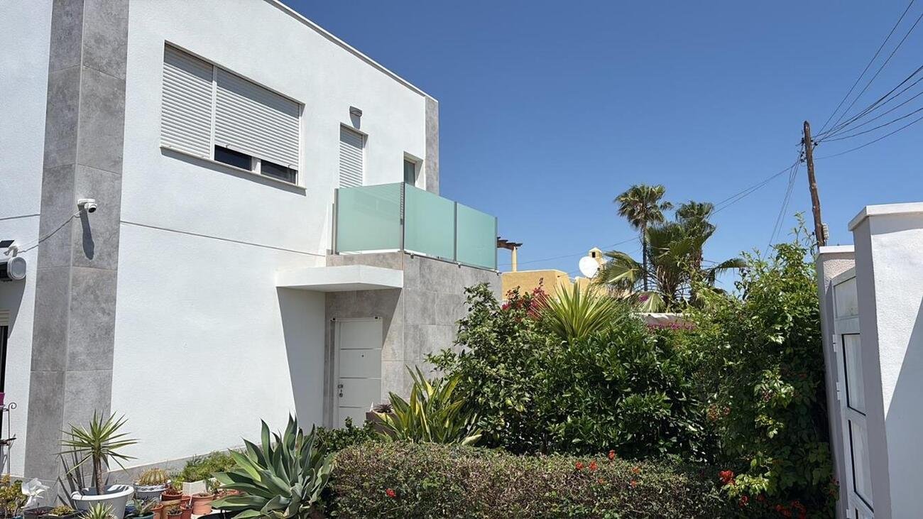 2 Bedroom 2 Bathroom Villa in Torrevieja - Caza De Casa