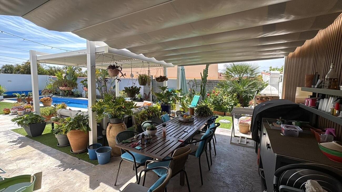2 Bedroom 2 Bathroom Villa in Torrevieja - Caza De Casa