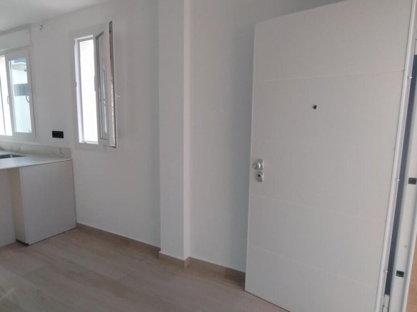 3 Bedroom 2 Bathroom Villa Penthouse in Torrevieja - Caza De Casa