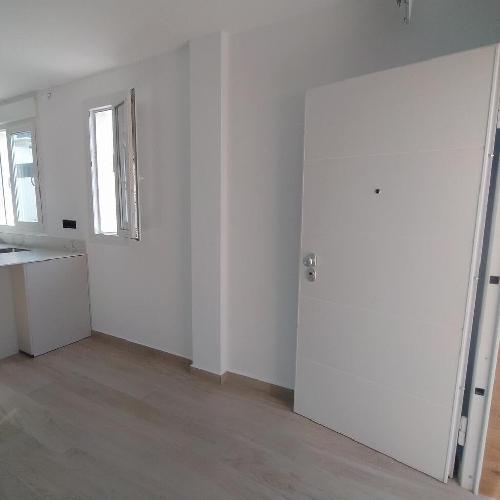 3 Bedroom 2 Bathroom Villa Penthouse in Torrevieja - Caza De Casa