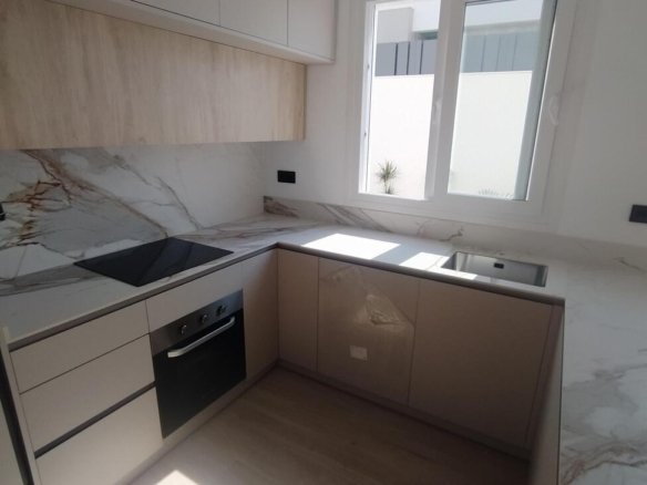 3 Bedroom 2 Bathroom Villa Penthouse in Torrevieja - Caza De Casa