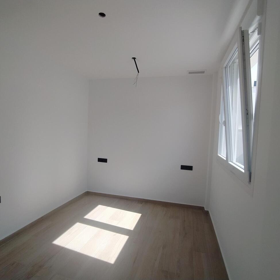 3 Bedroom 2 Bathroom Villa Penthouse in Torrevieja - Caza De Casa