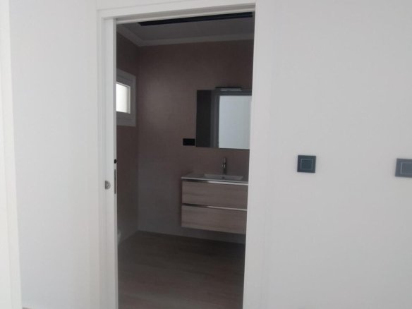 3 Bedroom 2 Bathroom Villa Penthouse in Torrevieja - Caza De Casa