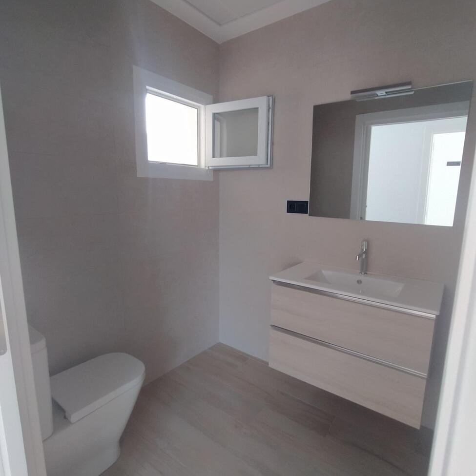 3 Bedroom 2 Bathroom Villa Penthouse in Torrevieja - Caza De Casa