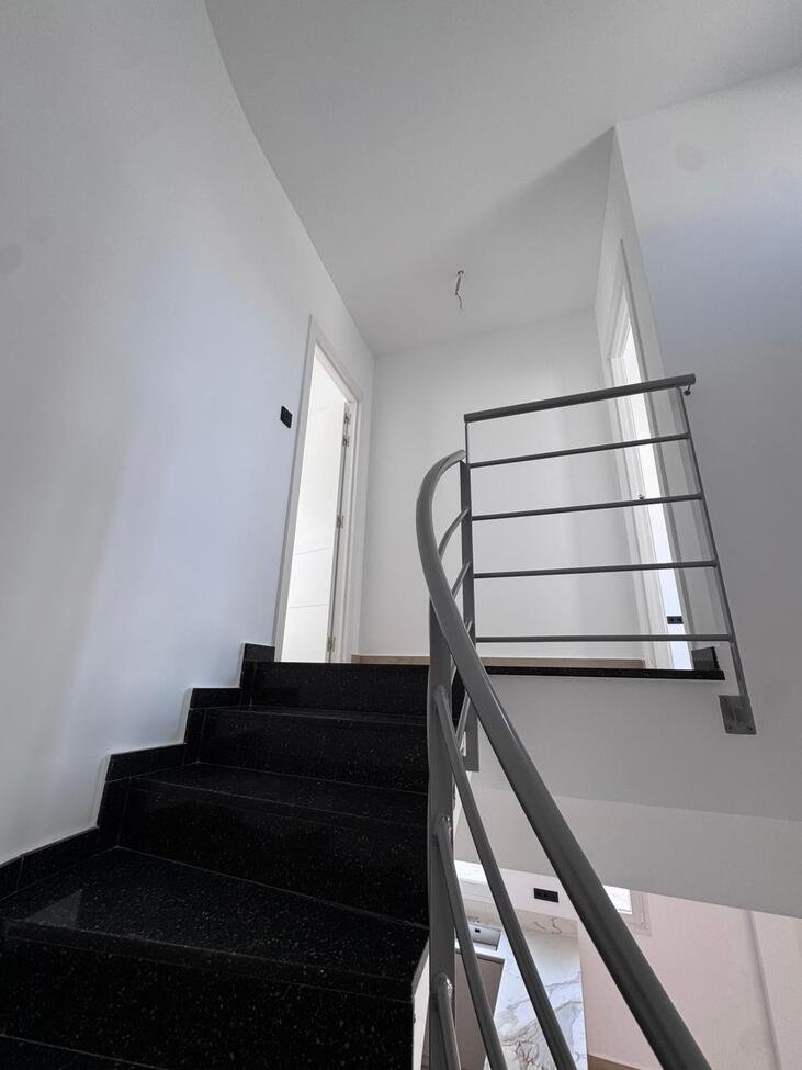 3 Bedroom 2 Bathroom Villa Penthouse in Torrevieja - Caza De Casa