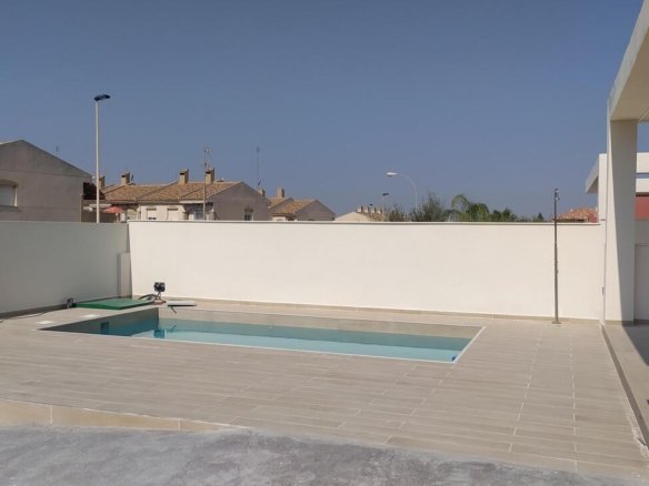 3 Bedroom 2 Bathroom Villa Penthouse in Torrevieja - Caza De Casa