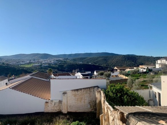 6 Bed 3 Bath Villa in Villanueva de Algaidas - Caza De Casa