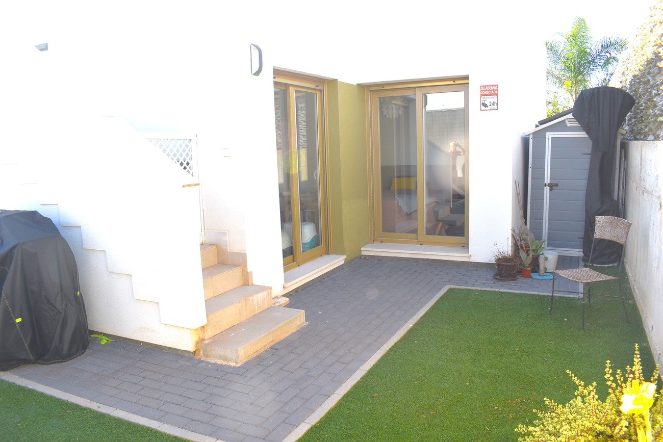 3 Bed 2 Bath Villa in Vistabella Golf Entre Naranjos - Caza De Casa