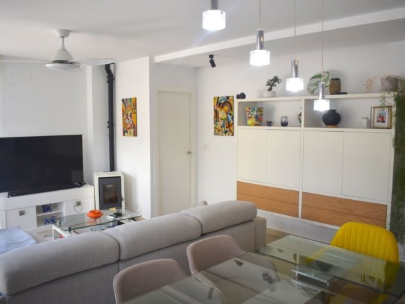 3 Bed 2 Bath Villa in Vistabella Golf Entre Naranjos - Caza De Casa