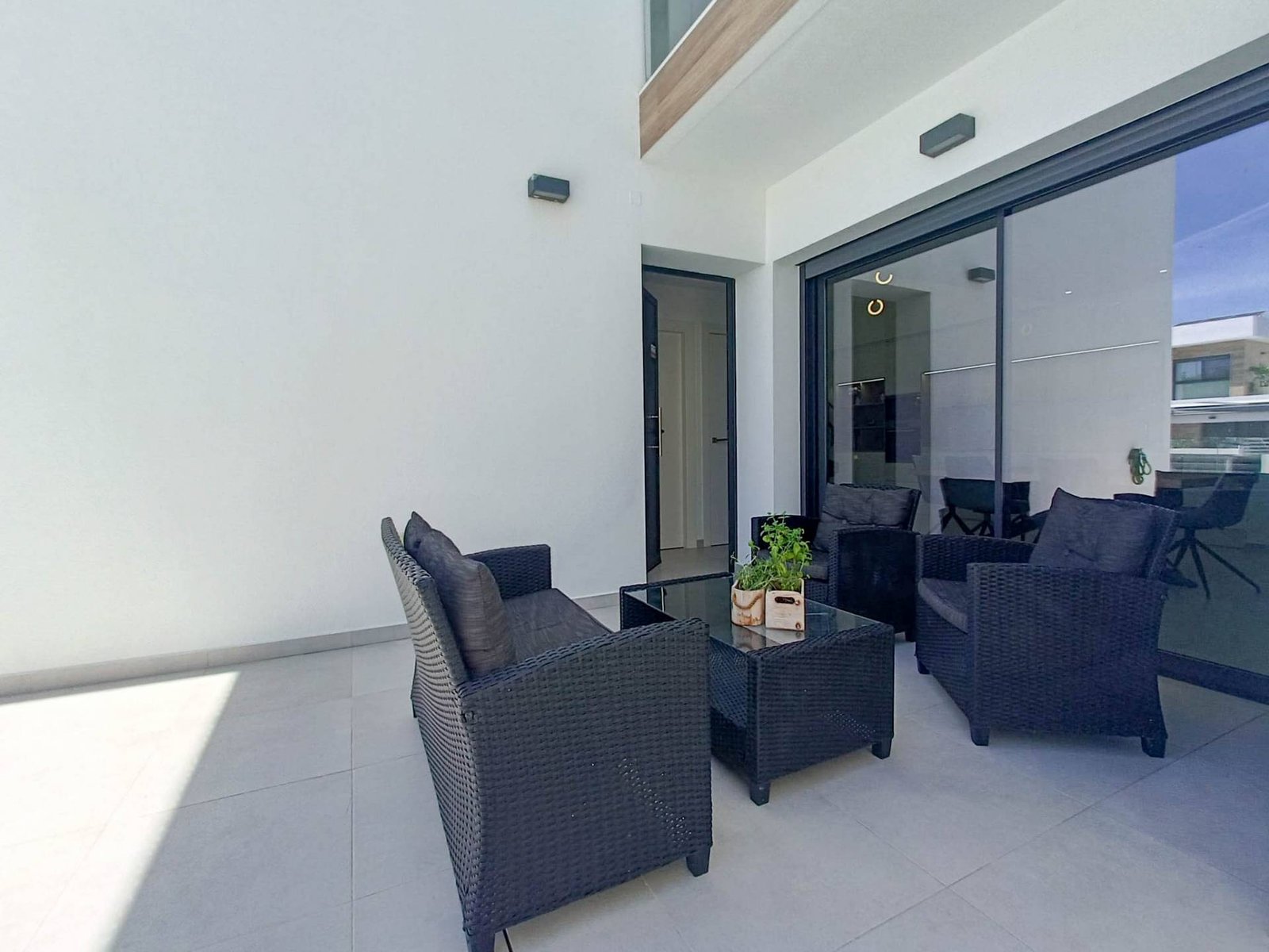 5 Bedroom 4 Bathroom Villa in Rojales - Caza De Casa