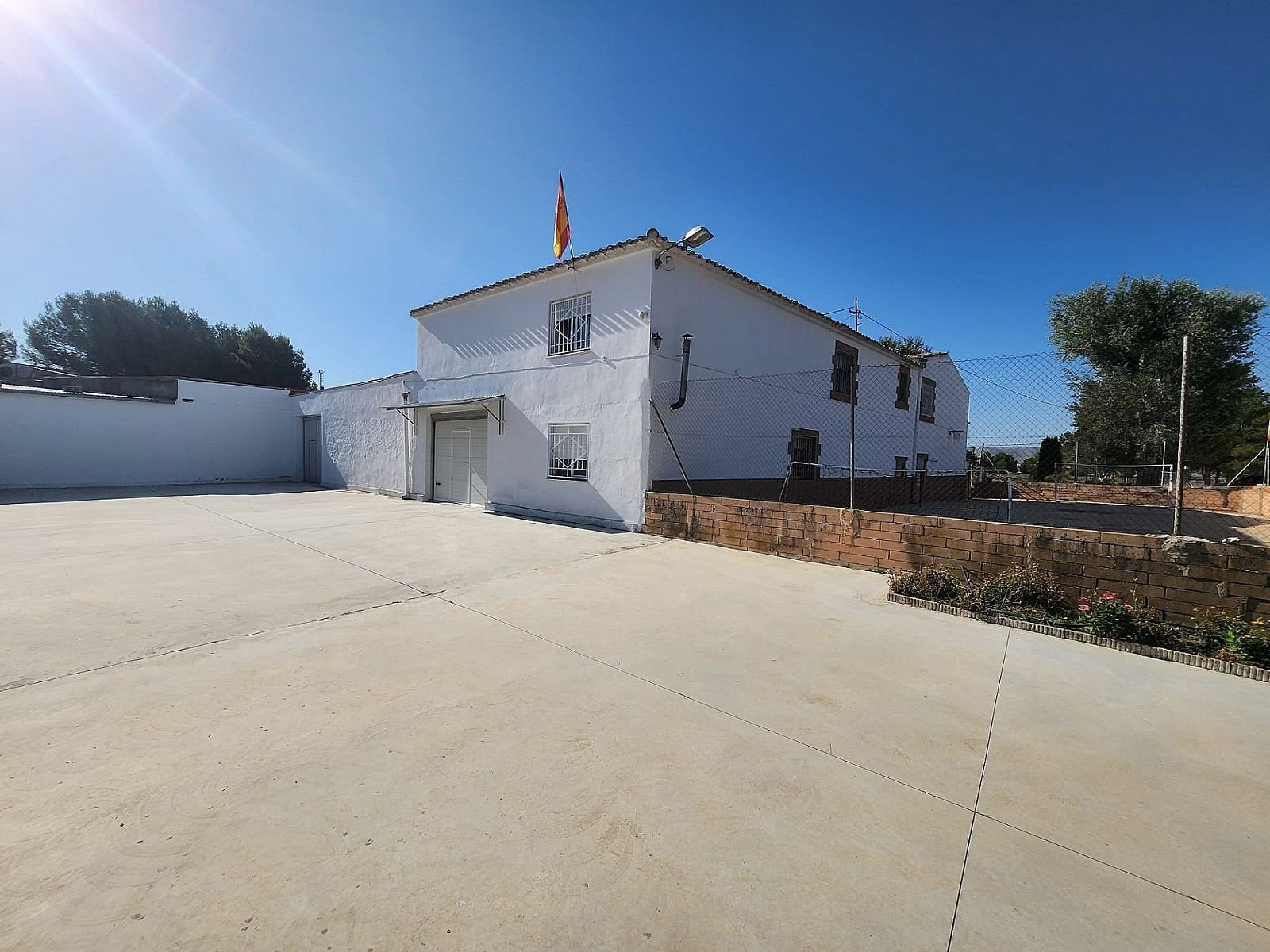 7 Bedroom 2 Bathroom Country house in Villena - Caza De Casa