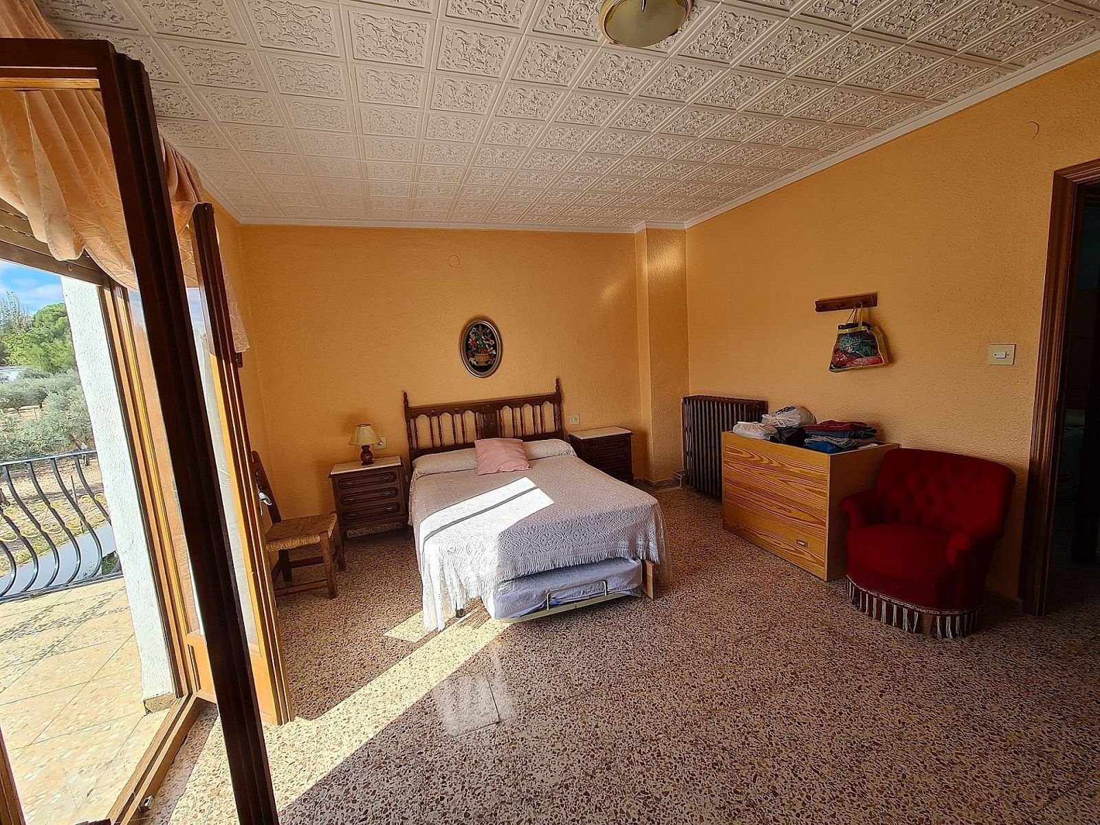 4 Bedroom 2 Bathroom Country house in Sax - Caza De Casa