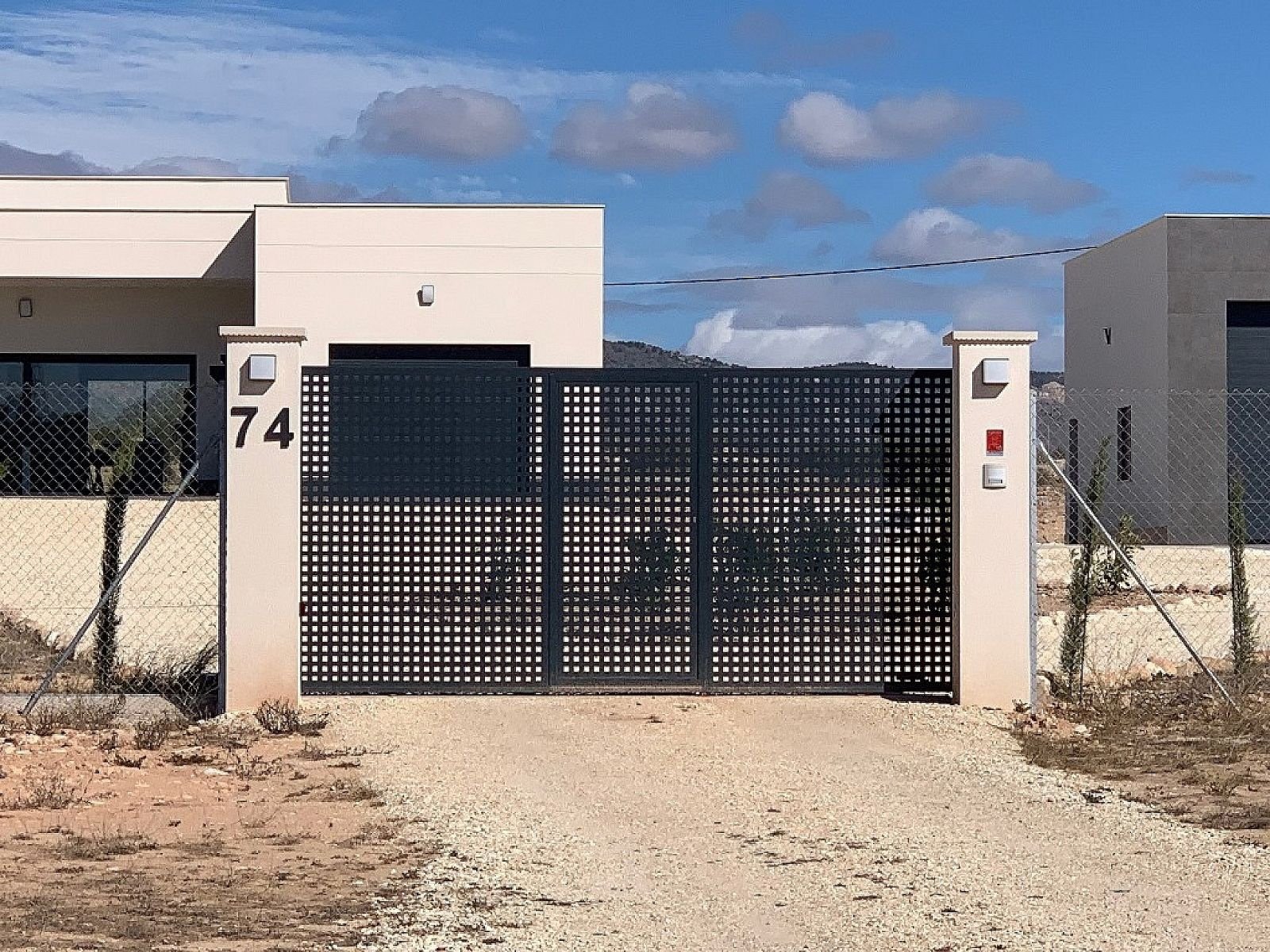 4 Bedroom 3 Bathroom Detached Villa in Pinoso - Caza De Casa