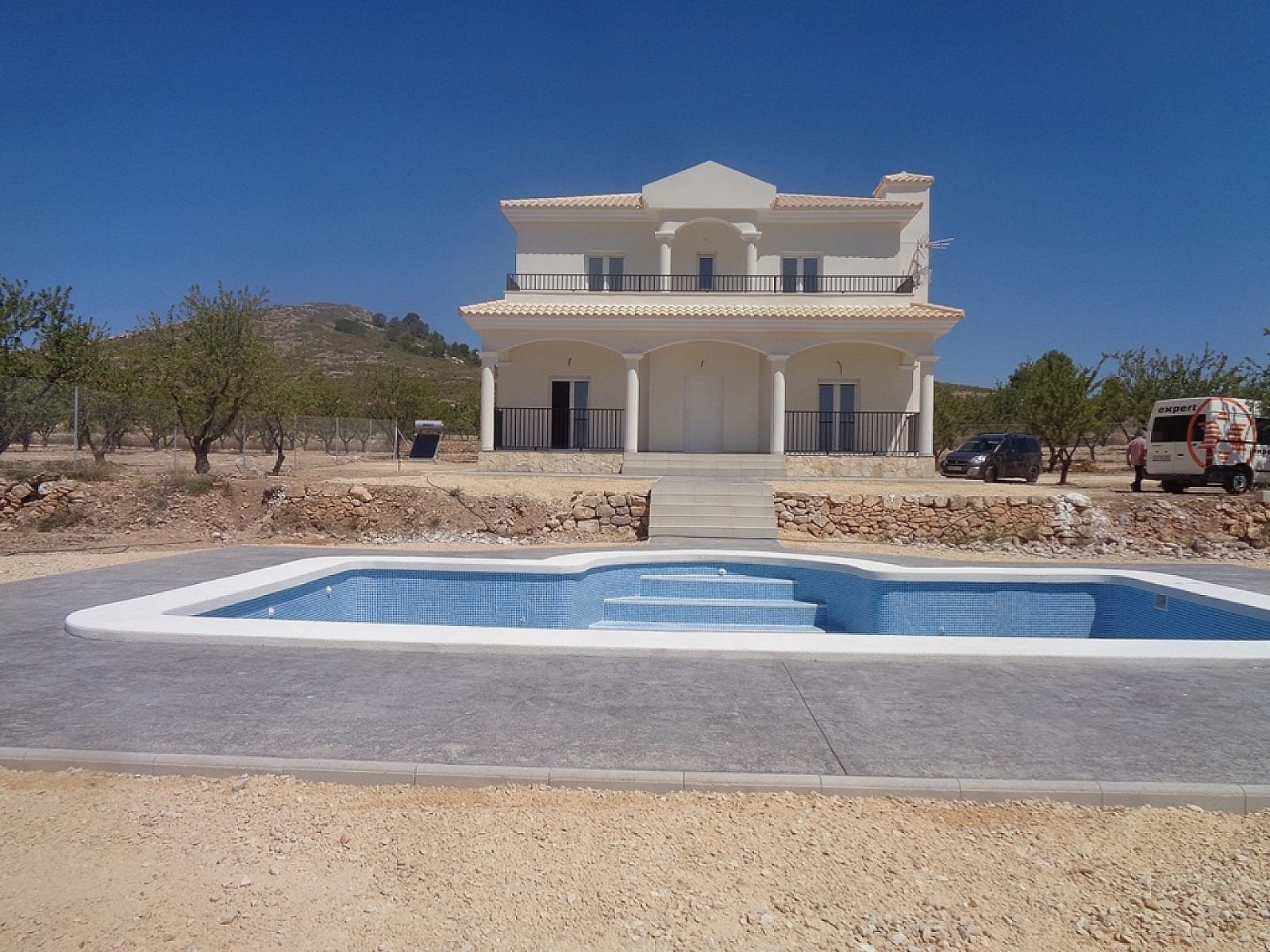 3 Bedroom 2 Bathroom Detached Villa in Pinoso - Caza De Casa