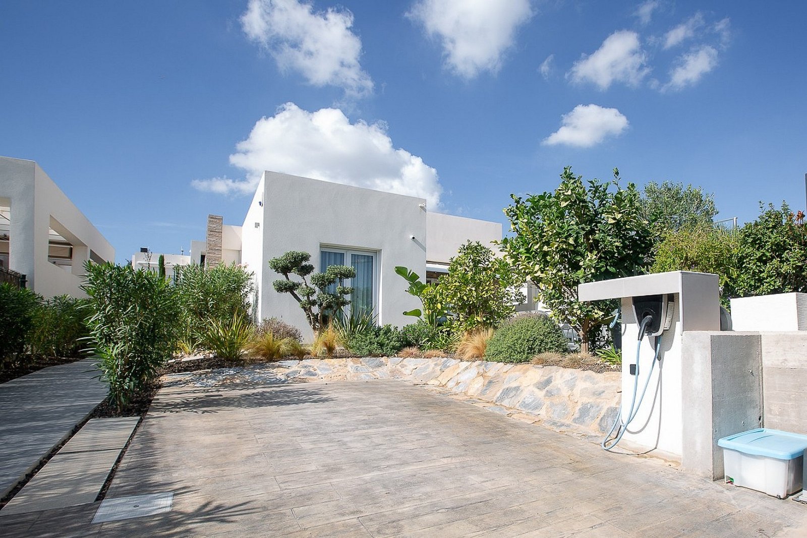 2 Bedroom 2 Bathroom Villa in La Finca Golf Resort - Caza De Casa