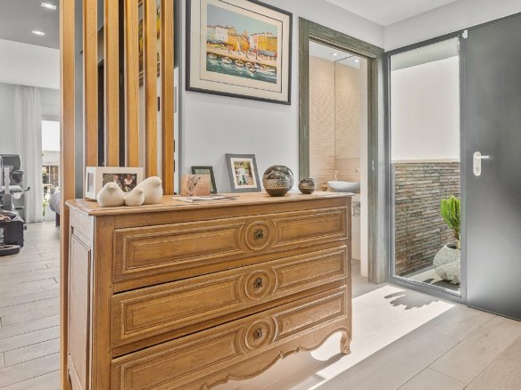 2 Bedroom 2 Bathroom Villa in La Finca Golf Resort - Caza De Casa