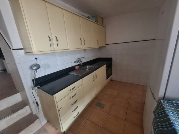 3 Bedroom 1 Bathroom Townhouse in Sax - Caza De Casa