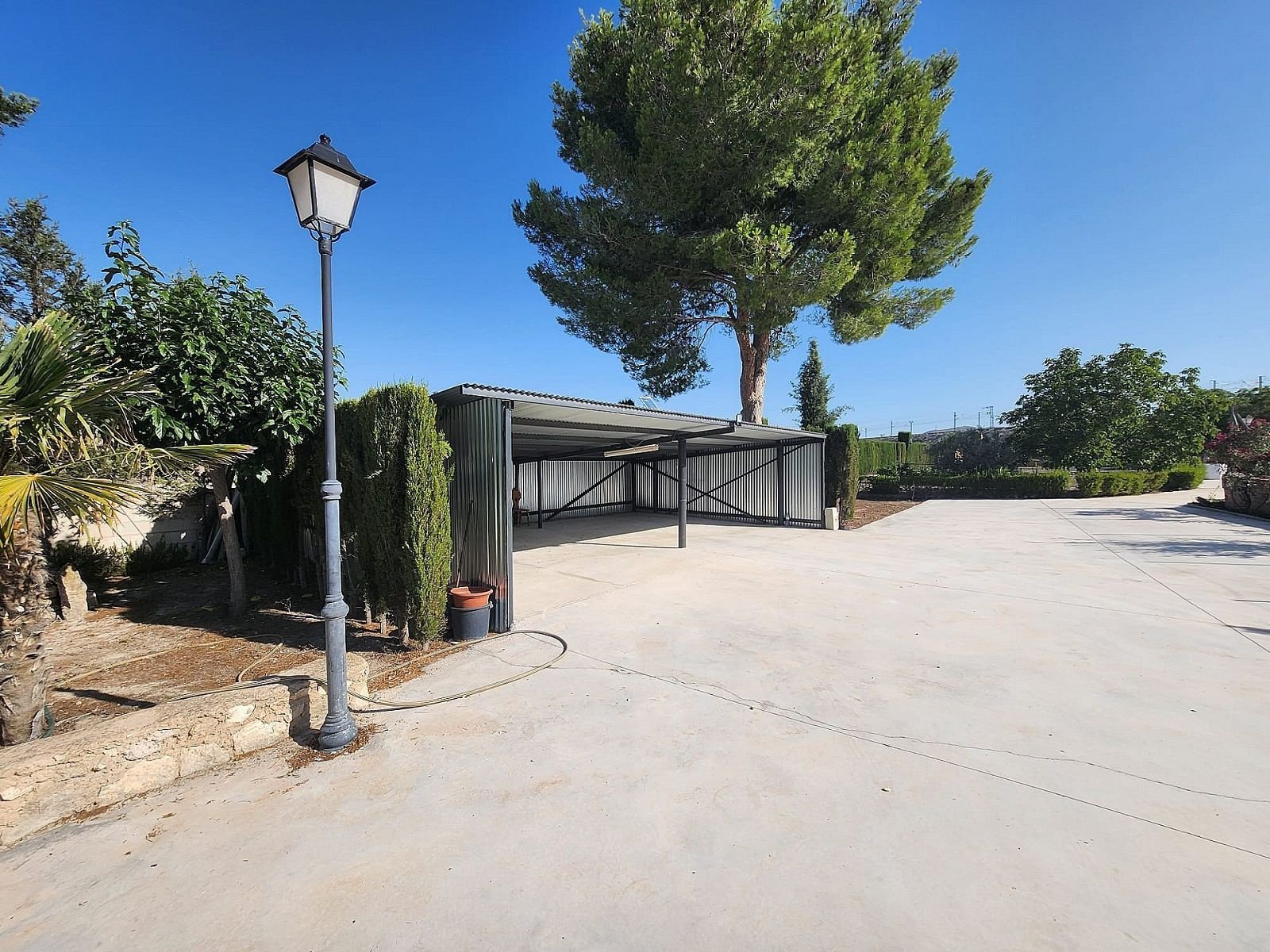 7 Bedroom 2 Bathroom Country house in Villena - Caza De Casa