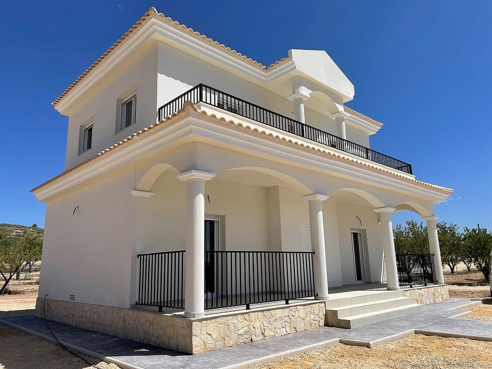 3 Bedroom 2 Bathroom Detached Villa in Pinoso - Caza De Casa