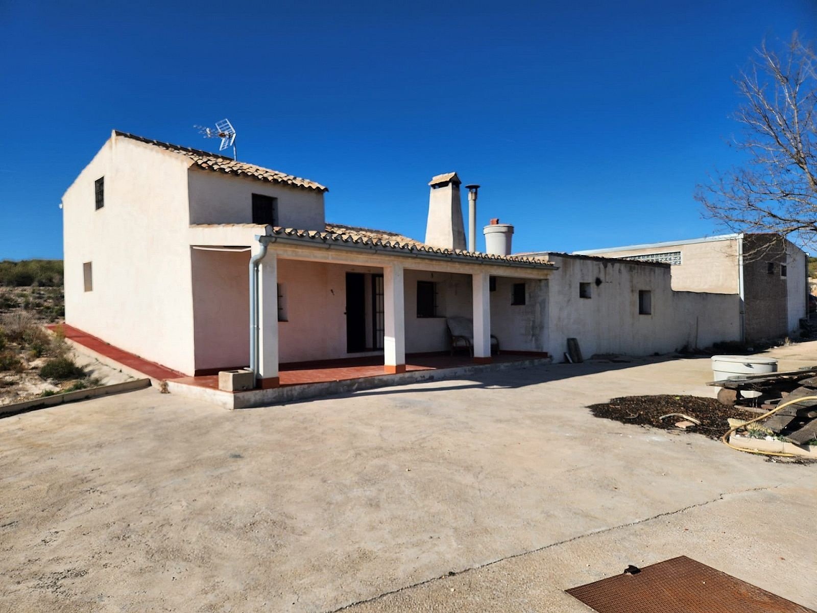 5 Bedroom 1 Bathroom Country house in Caudete - Caza De Casa