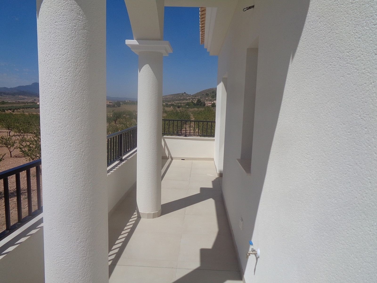 3 Bedroom 2 Bathroom Detached Villa in Pinoso - Caza De Casa