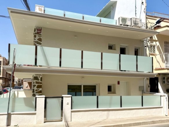 3 Bed 3 Bath Town House in San Pedro del Pinatar - Caza De Casa