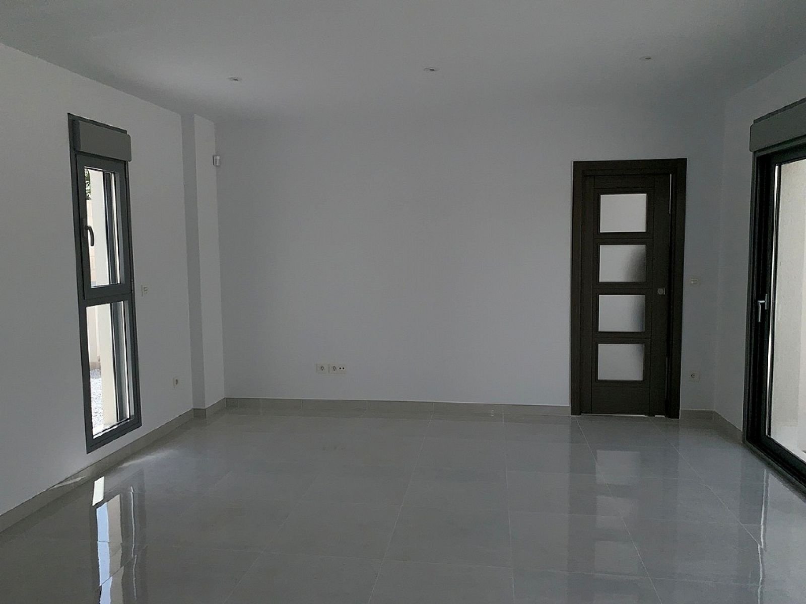 4 Bedroom 3 Bathroom Detached Villa in Pinoso - Caza De Casa