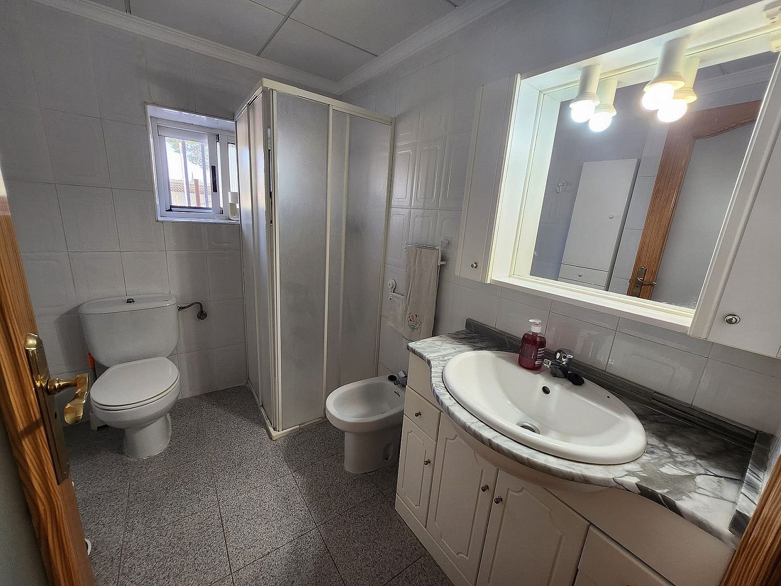 7 Bedroom 2 Bathroom Country house in Villena - Caza De Casa
