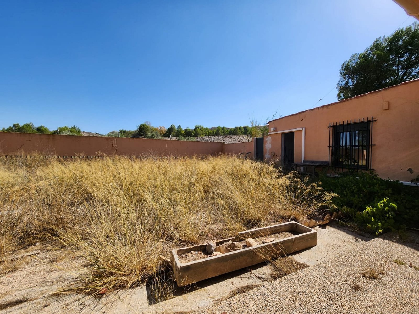 4 Bedroom 2 Bathroom Detached Villa in Villena - Caza De Casa