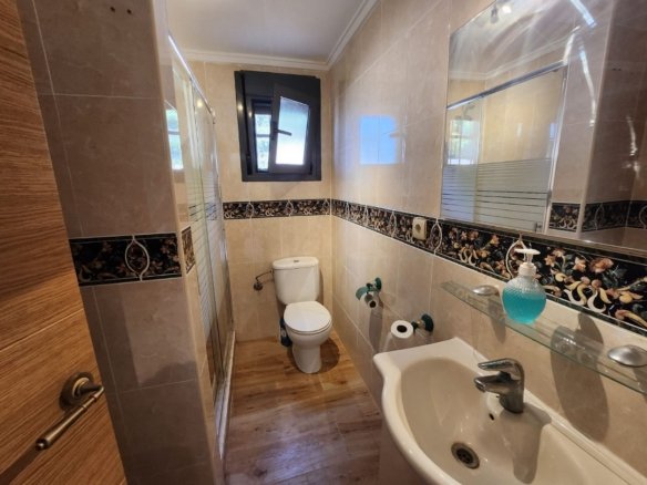 4 Bedroom 2 Bathroom Detached Villa in Villena - Caza De Casa