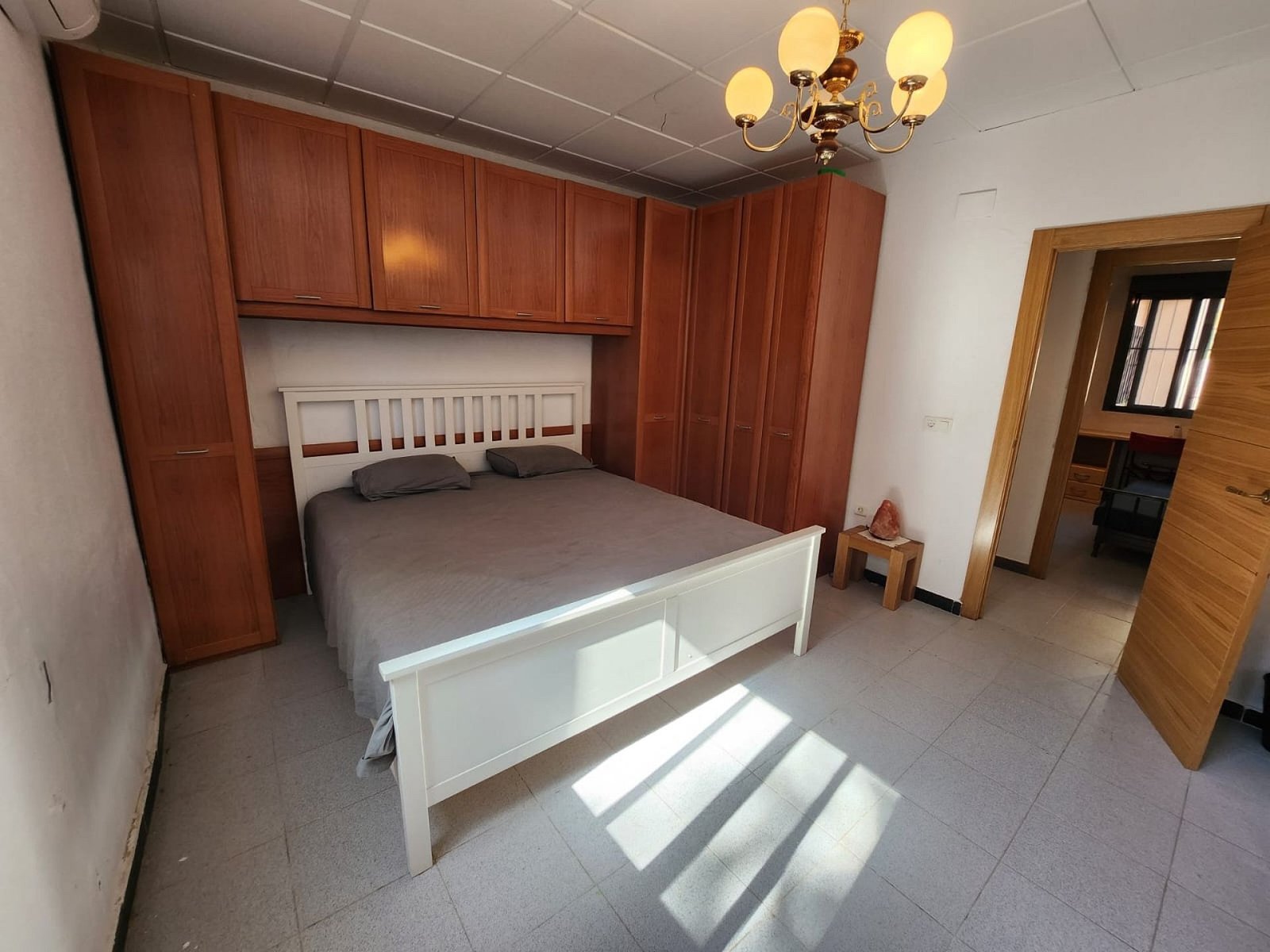 4 Bedroom 2 Bathroom Detached Villa in Villena - Caza De Casa
