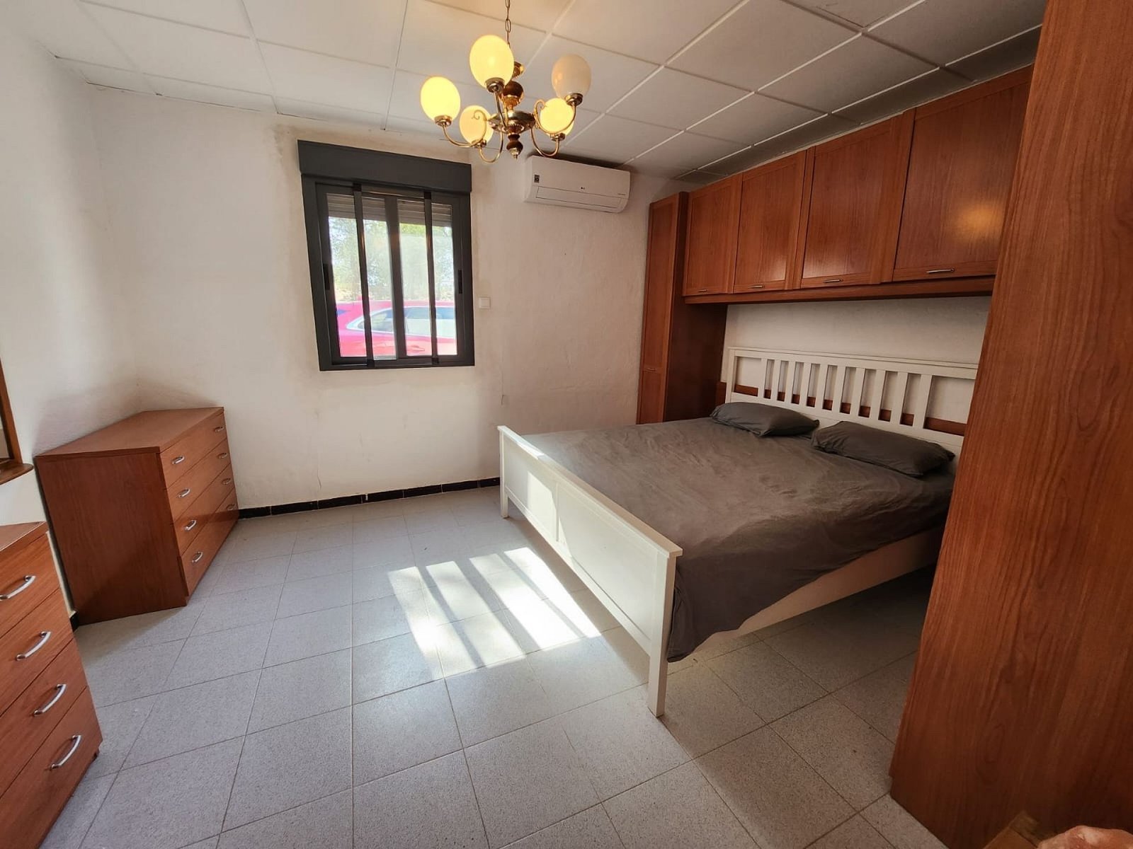 4 Bedroom 2 Bathroom Detached Villa in Villena - Caza De Casa